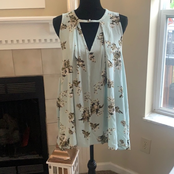 Free People top - Picture 1 of 8